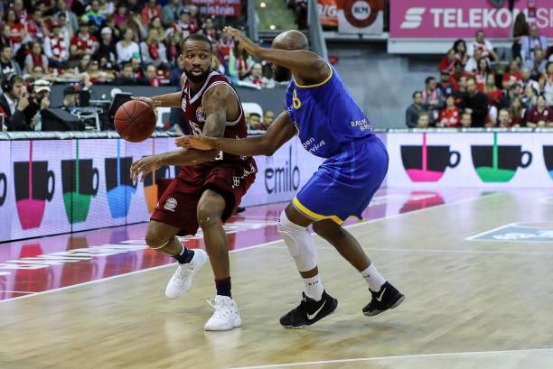 都是足球赛 都是足球赛