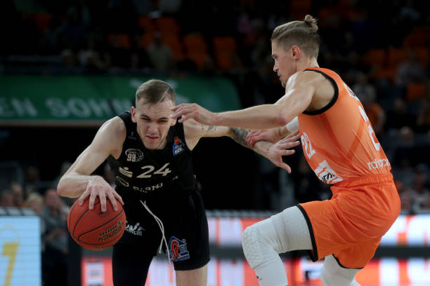 不仅是一场 不仅是一场